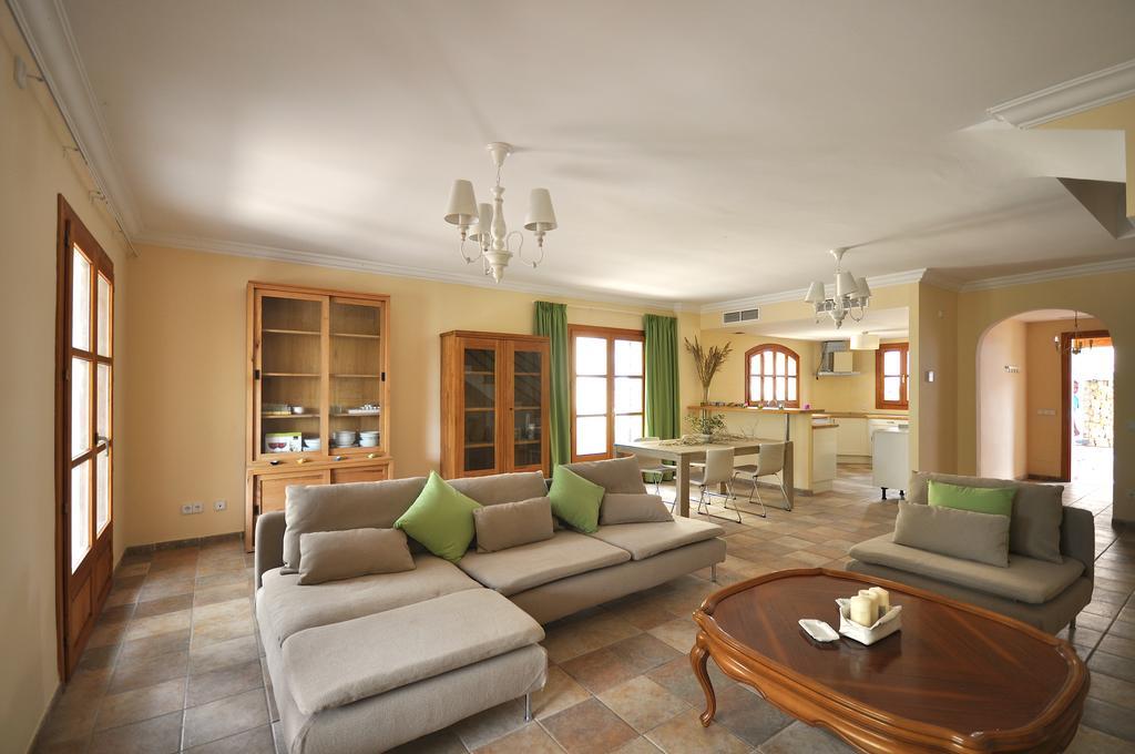 Houm Villa Cala Pi Cala Pi (Mallorca) Quarto foto